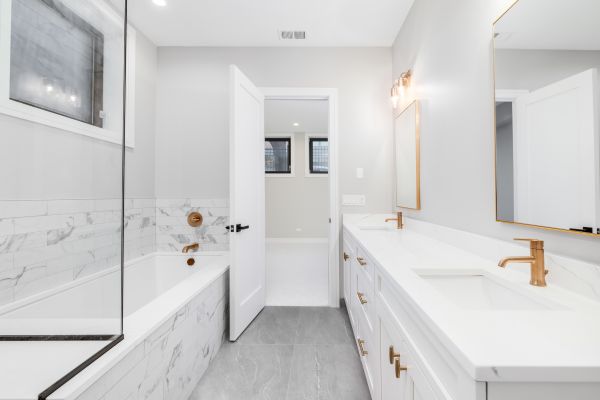 Cost of Bathroom Installation in Sandy