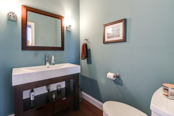 Cost of Powder Room Construction in Sandy